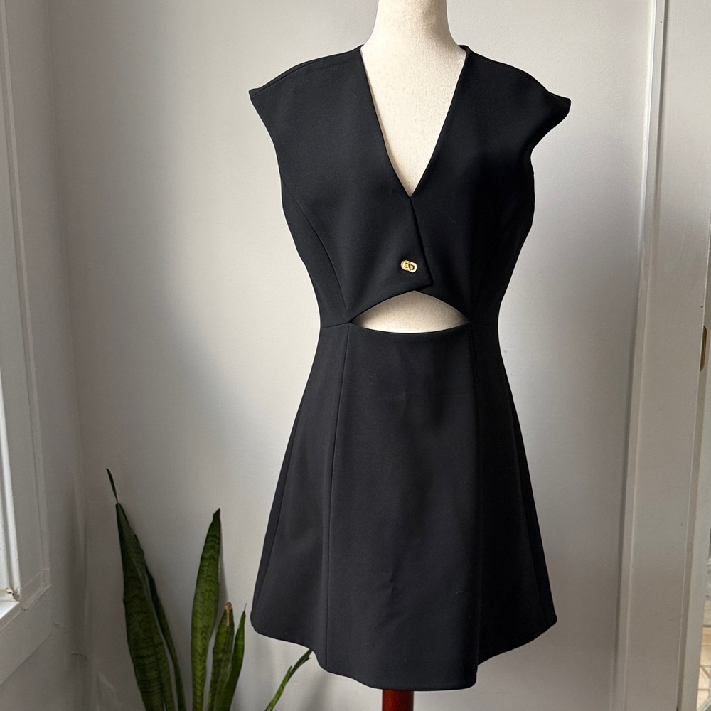 Halston Heritage Black Mini Dress 10 with Cutout Cap Sleeve Turn-lock Cocktail - Picture 2 of 7